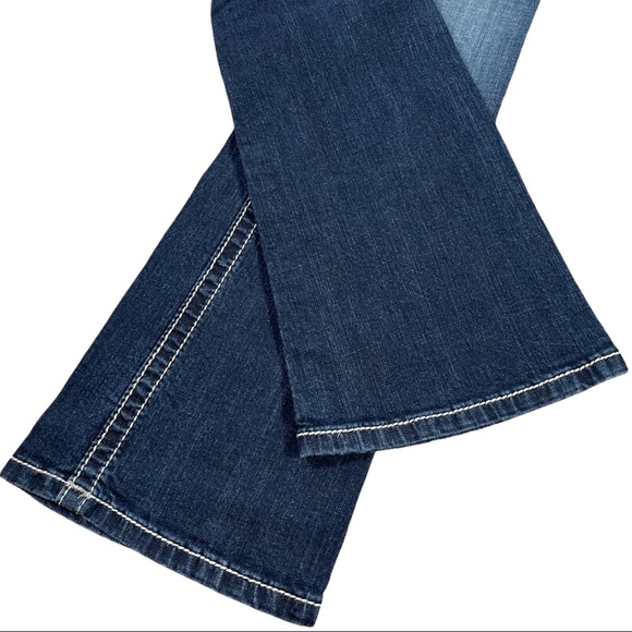 Miss Me Size 27 dark wash jeans signature boot, button flap pockets with designs - Picture 4 of 13